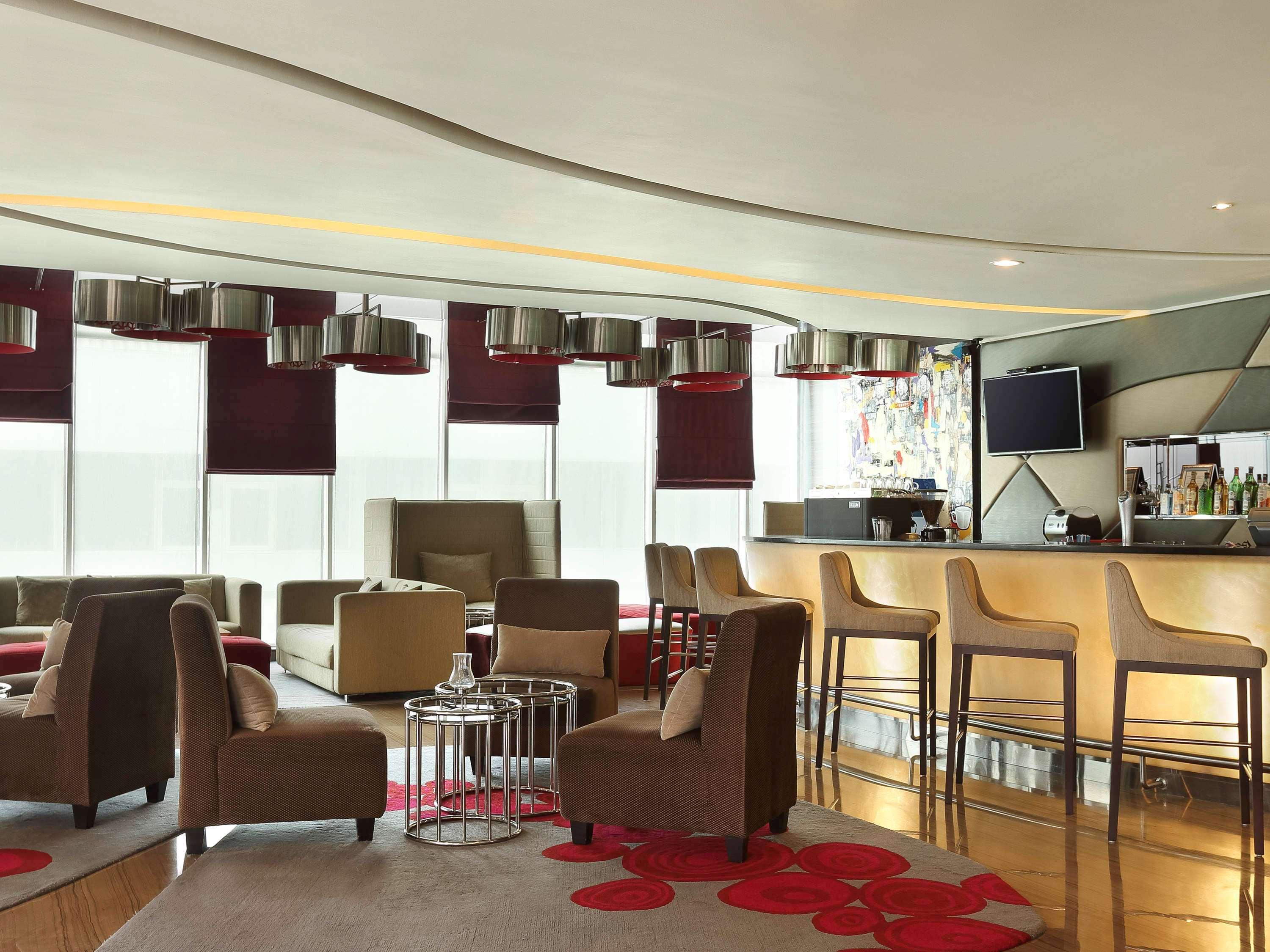 Novotel Jakarta Gajah Mada Εξωτερικό φωτογραφία