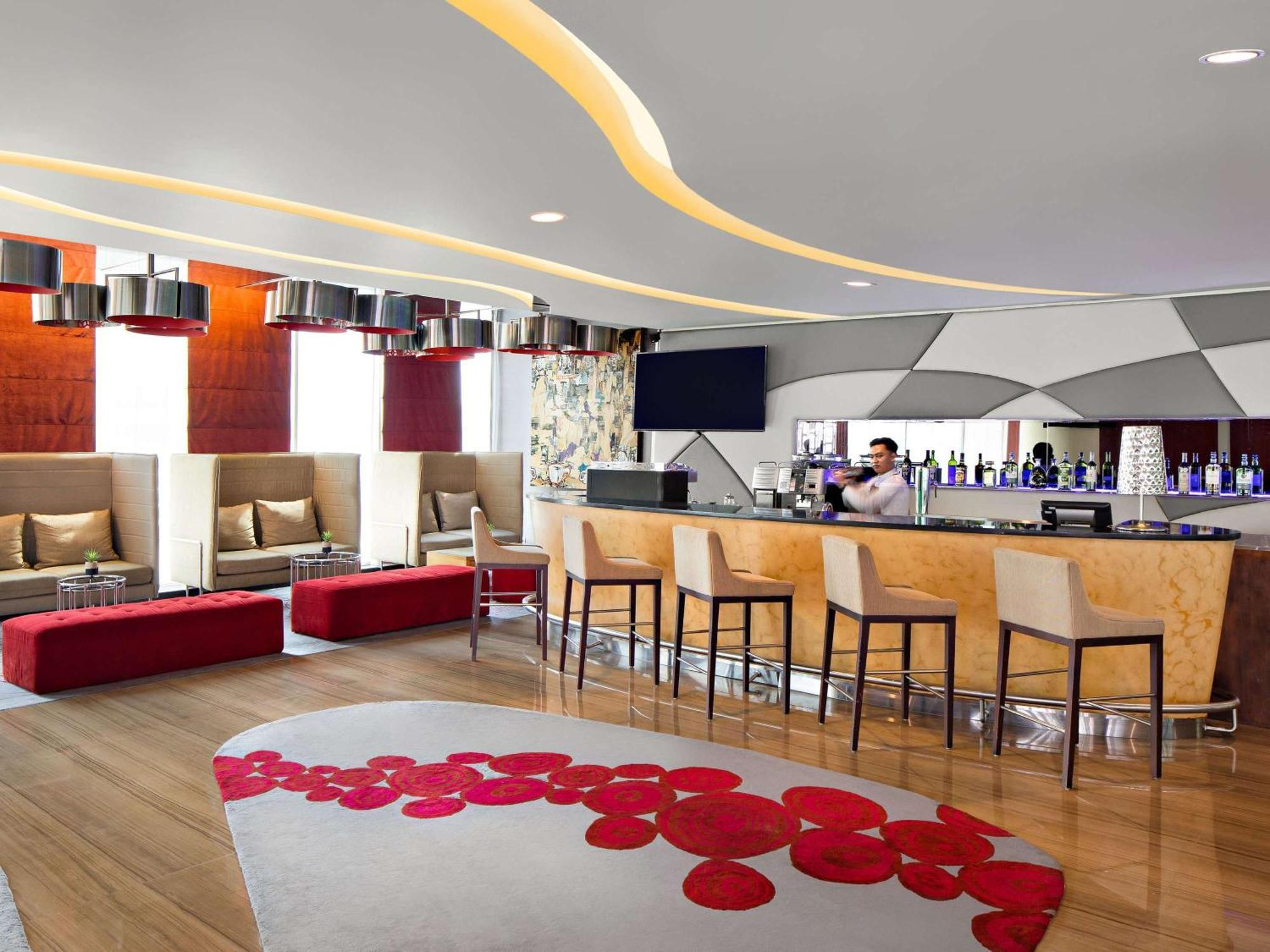 Novotel Jakarta Gajah Mada Εξωτερικό φωτογραφία