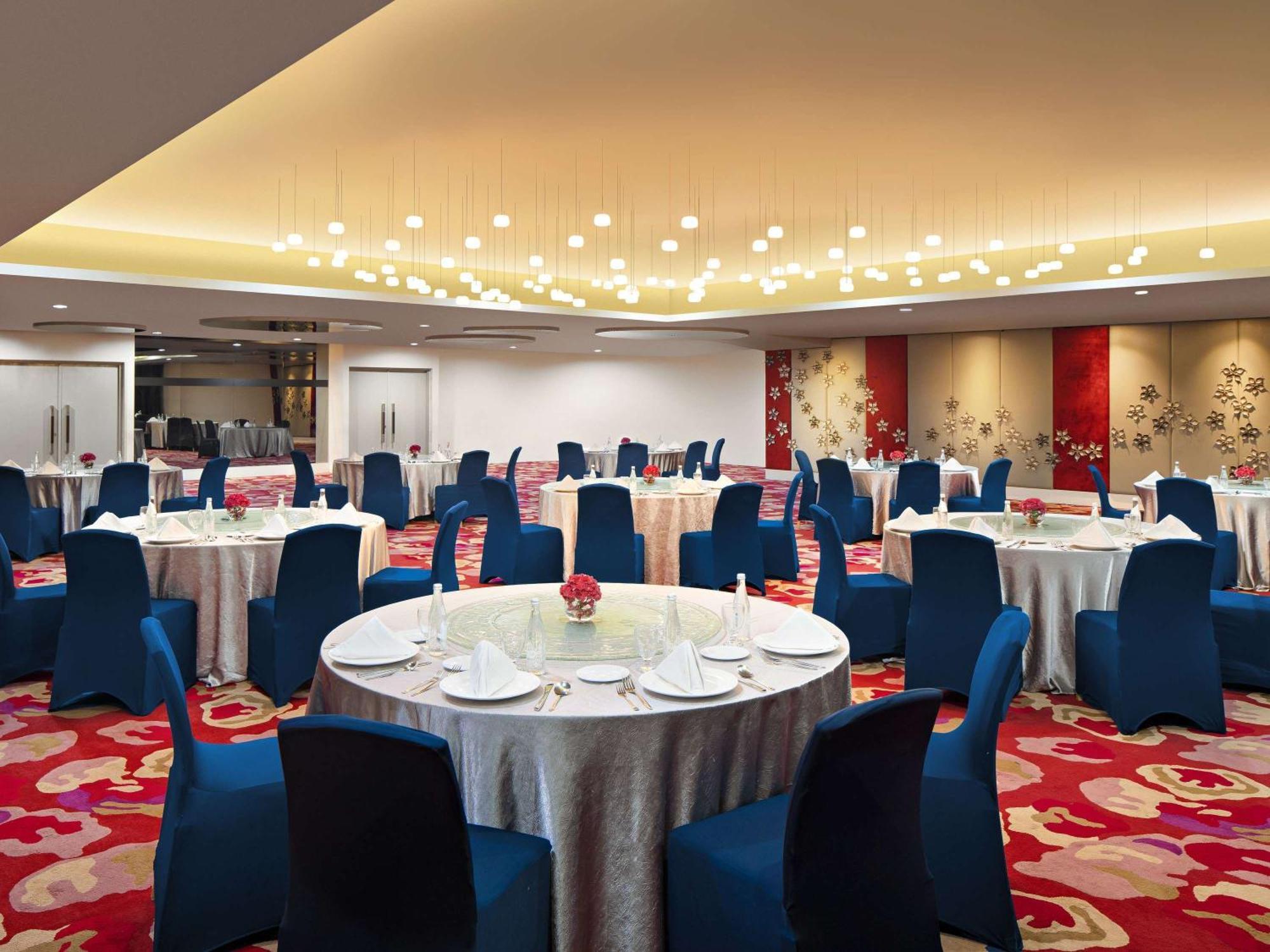 Novotel Jakarta Gajah Mada Εξωτερικό φωτογραφία