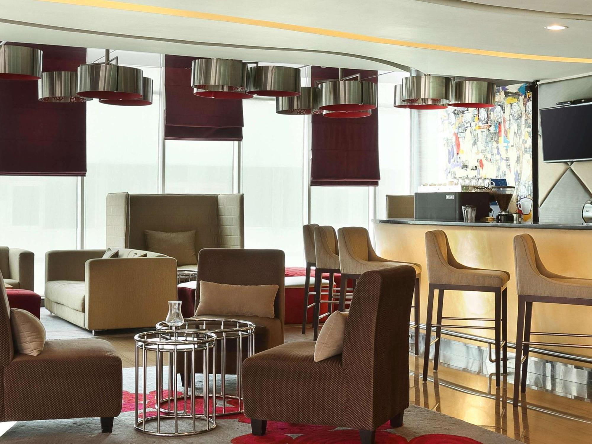 Novotel Jakarta Gajah Mada Εξωτερικό φωτογραφία
