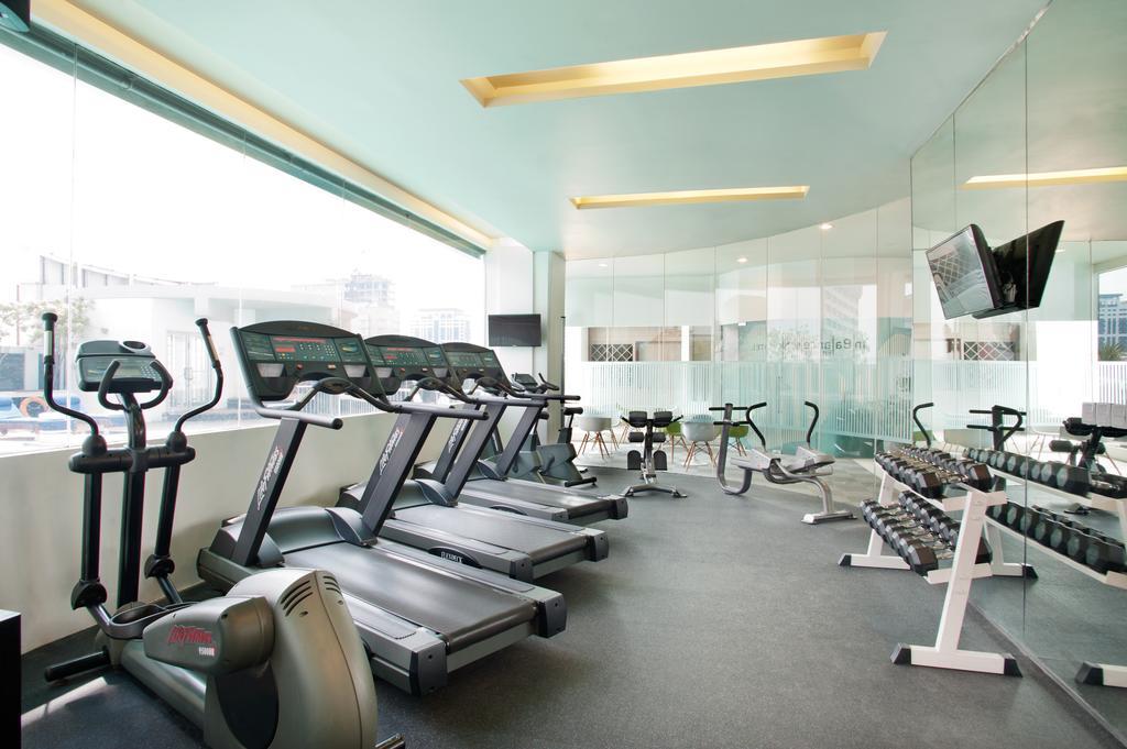 Novotel Jakarta Gajah Mada Εξωτερικό φωτογραφία