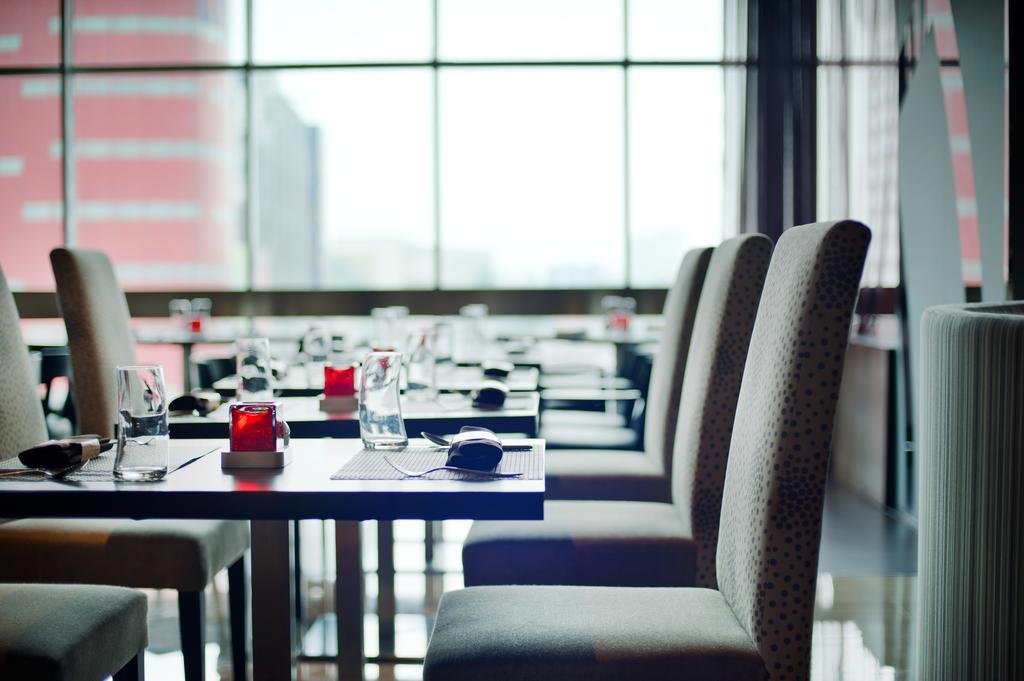Novotel Jakarta Gajah Mada Εξωτερικό φωτογραφία