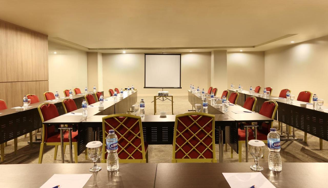 Novotel Jakarta Gajah Mada Εξωτερικό φωτογραφία